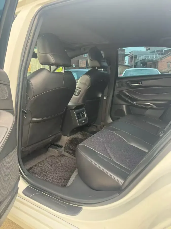 2021 Toyota Avalon 2.5L 209HP L4 8AT,autocango,china used car exporter,china ev exporter,chinese used car exporter,chinese used ev exporter