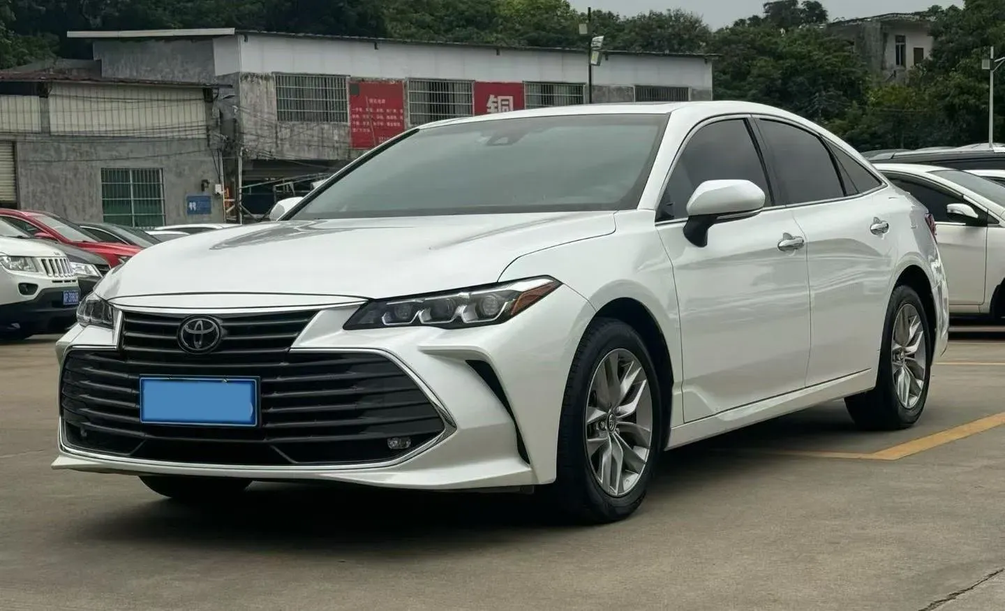 2021 Toyota Avalon 2.5L 209HP L4 8AT,autocango,china used car exporter,china ev exporter,chinese used car exporter,chinese used ev exporter