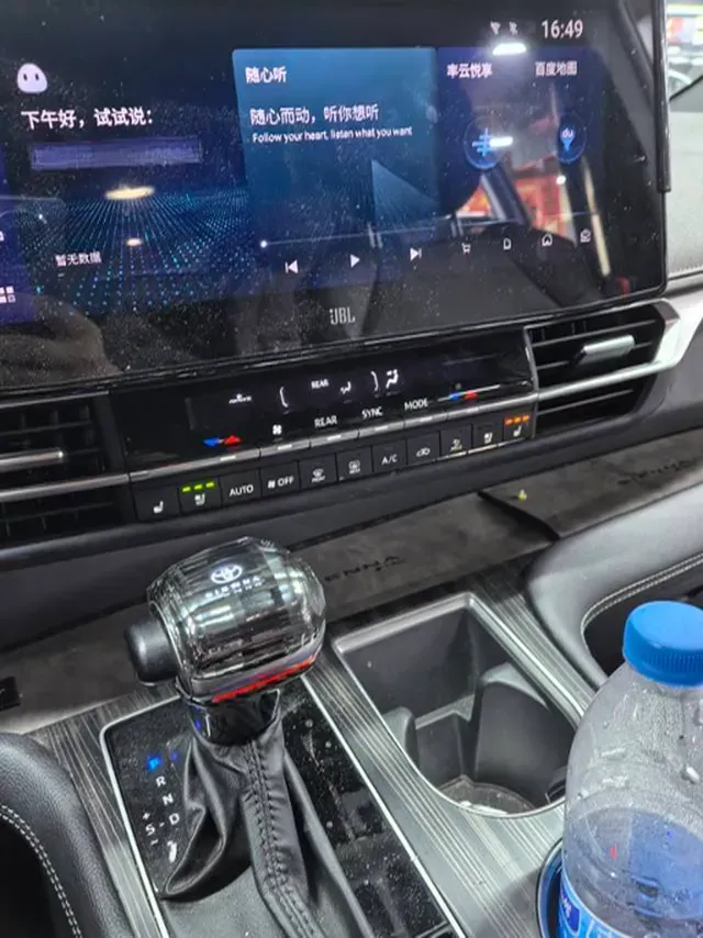 2023 Toyota Sienna 2.5L 189HP L4 E-CVT Hybrid,autocango,china used car exporter,china ev exporter,chinese used car exporter,chinese used ev exporter