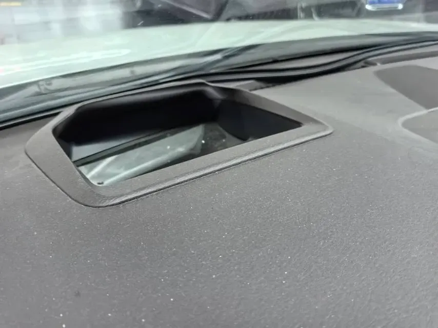 2023 Toyota Sienna 2.5L 189HP L4 E-CVT Hybrid,autocango,china used car exporter,china ev exporter,chinese used car exporter,chinese used ev exporter