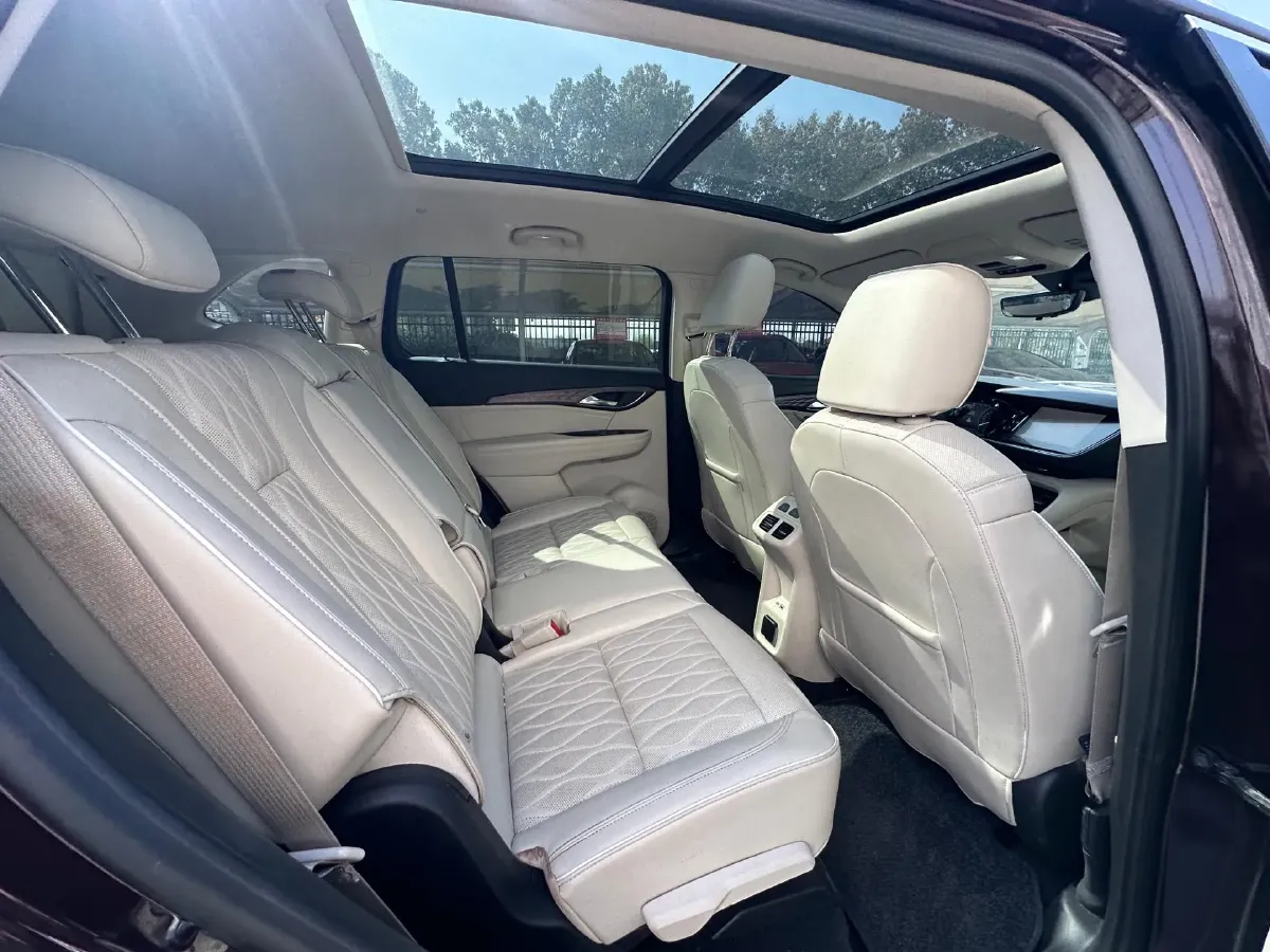 2021 Buick EnvisionPlus 2.0T 237HP L4 9AT,autocango,china used car exporter,china ev exporter,chinese used car exporter,chinese used ev exporter