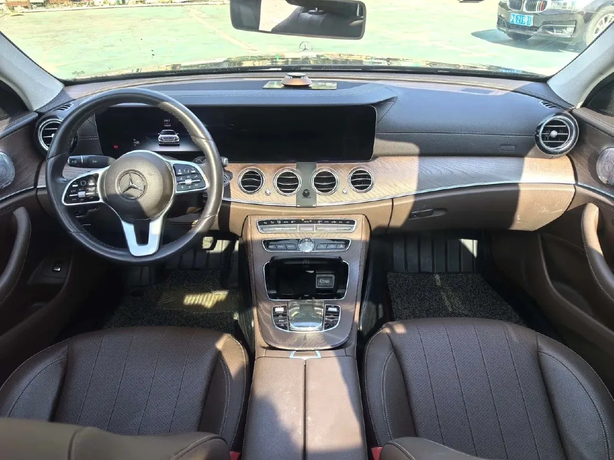 2020 Mercedes-Benz E Class 2.0T 258HP L4 9AT,autocango,china used car exporter,china ev exporter,chinese used car exporter,chinese used ev exporter