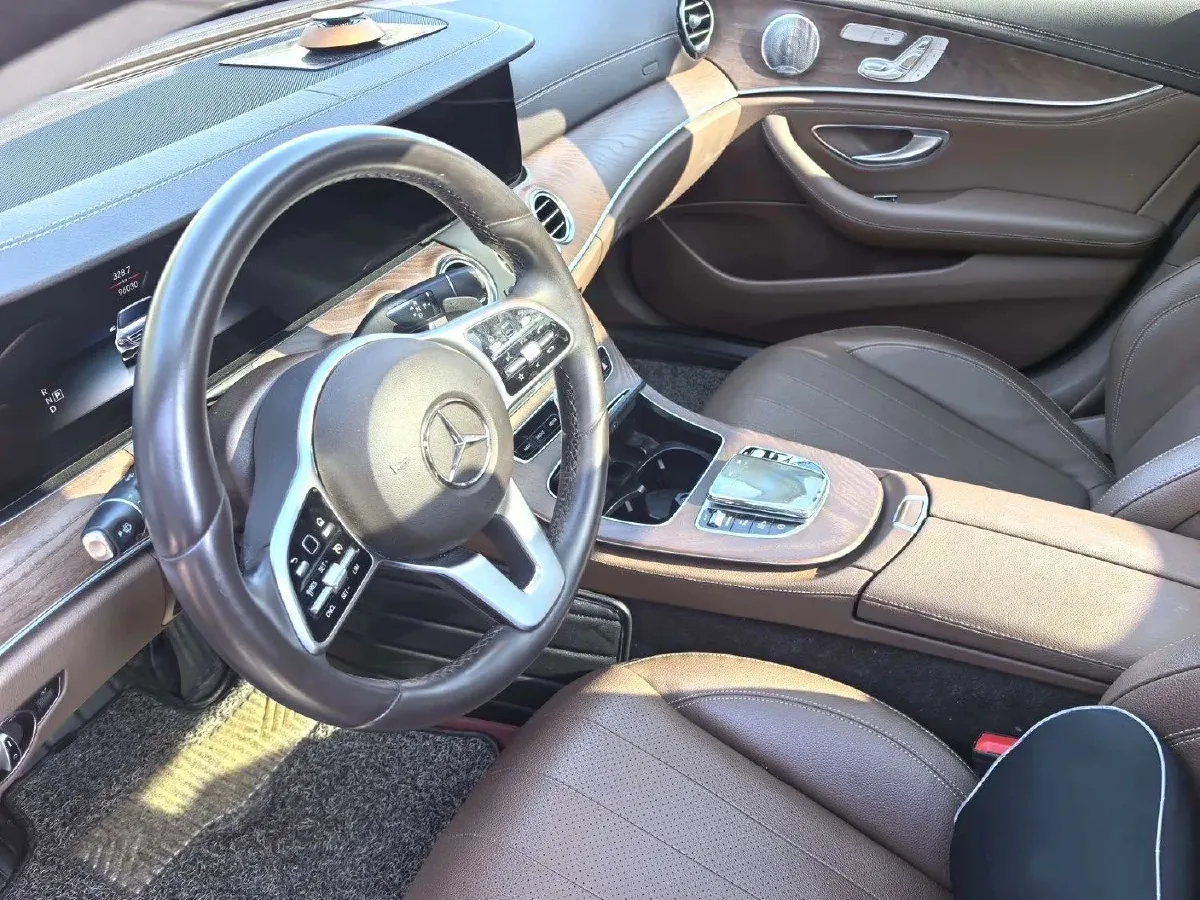 2020 Mercedes-Benz E Class 2.0T 258HP L4 9AT,autocango,china used car exporter,china ev exporter,chinese used car exporter,chinese used ev exporter