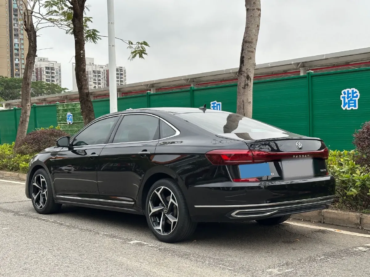 2023 Volkswagen Passat 2.0T 186HP L4 7DCT,autocango,china used car exporter,china ev exporter,chinese used car exporter,chinese used ev exporter