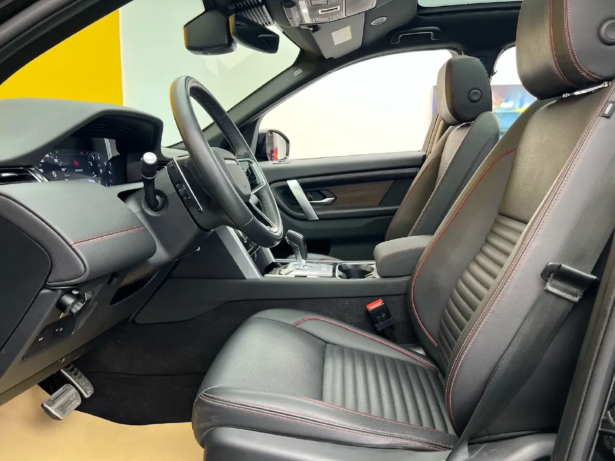 2023 Land Rover Discovery Sport 2.0T 249HP L4 9AT,autocango,china used car exporter,china ev exporter,chinese used car exporter,chinese used ev exporter