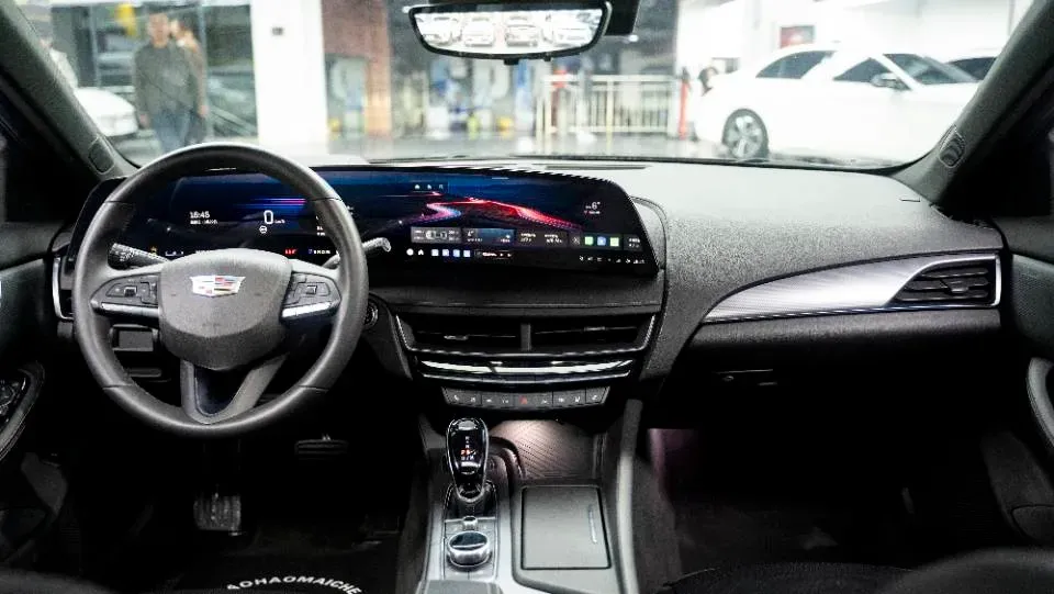 2024 Cadillac CT5 2.0T 237HP L4 10AT,autocango,china used car exporter,china ev exporter,chinese used car exporter,chinese used ev exporter