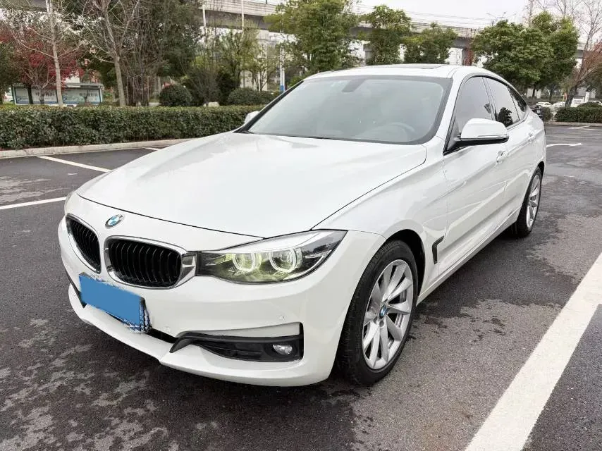 2020 BMW 3 Series GT 2.0T 184HP L4 8AT,autocango,china used car exporter,china ev exporter,chinese used car exporter,chinese used ev exporter