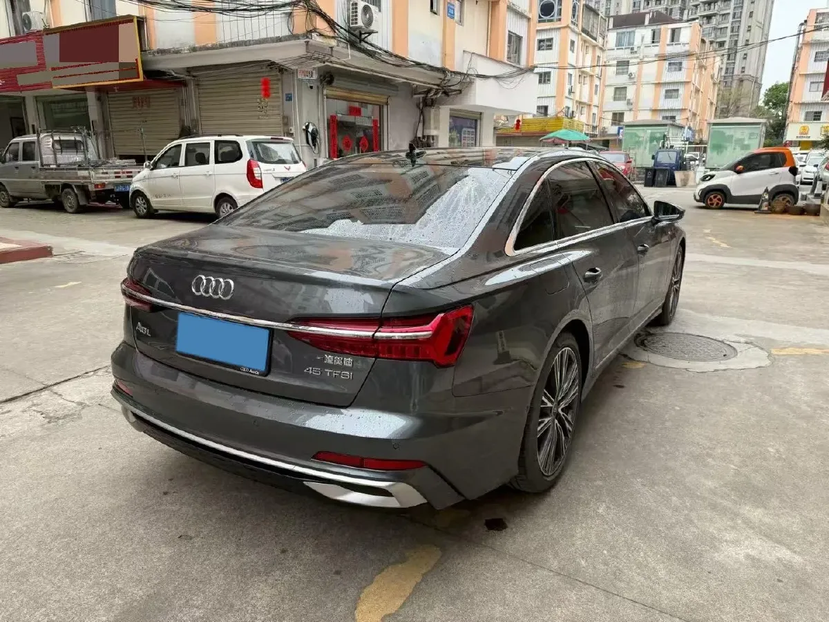 2023 Audi A6L 2.0T 245HP L4 7DCT,autocango,china used car exporter,china ev exporter,chinese used car exporter,chinese used ev exporter