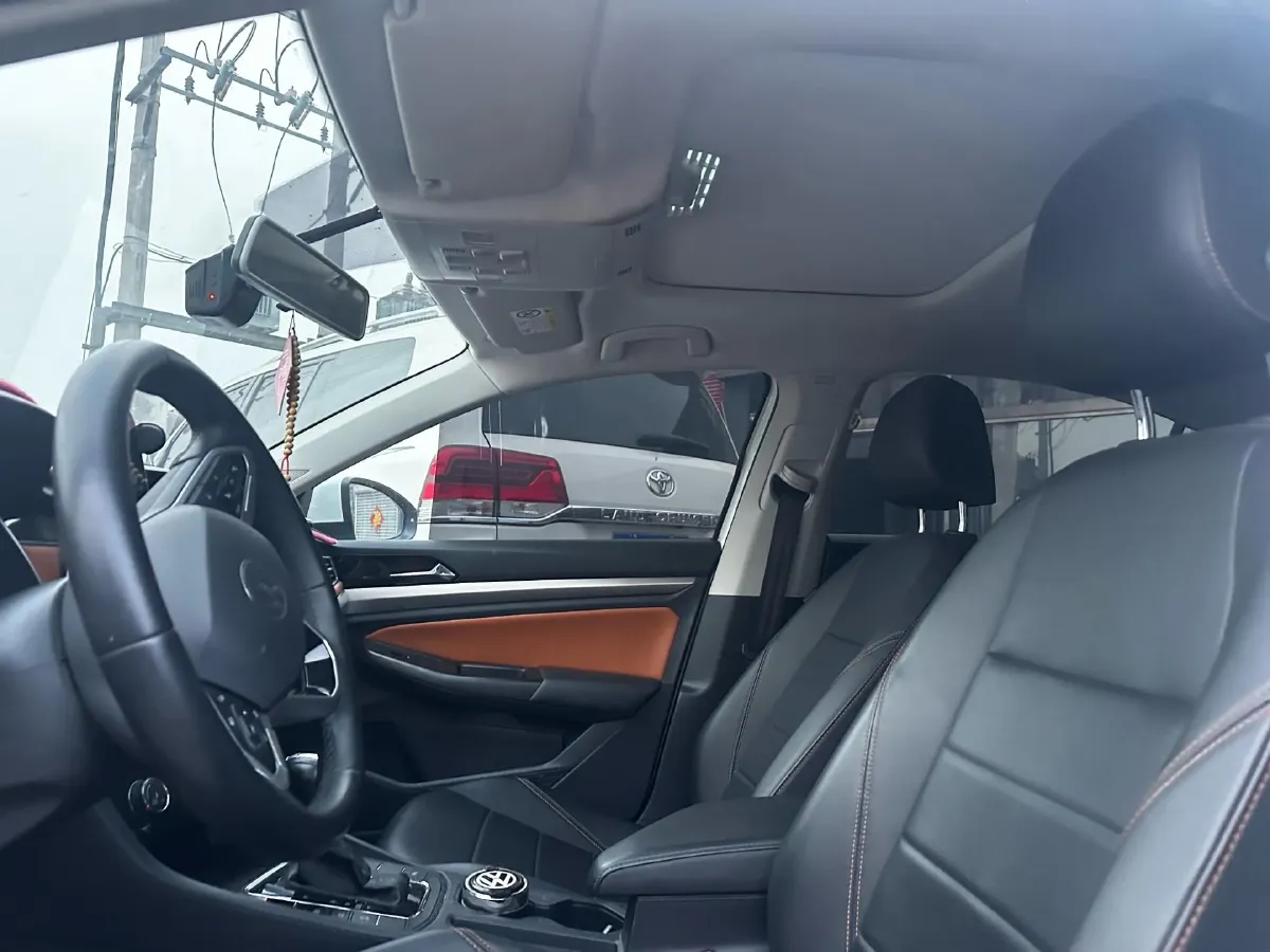 2023 Volkswagen Bora 1.2T 116HP L4 7DCT,autocango,china used car exporter,china ev exporter,chinese used car exporter,chinese used ev exporter