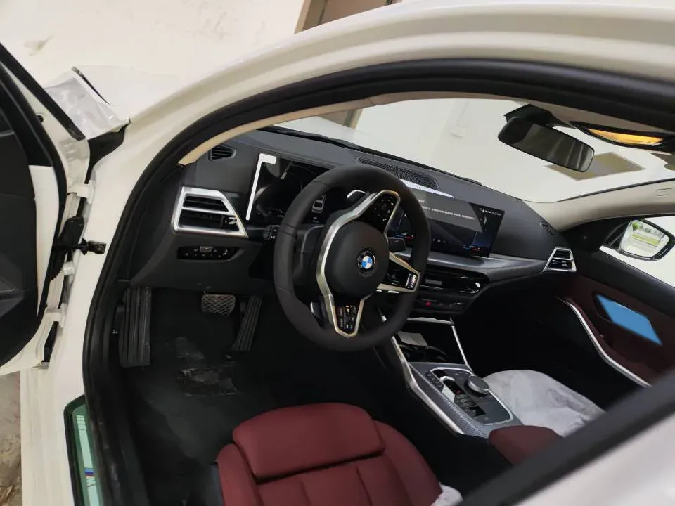 2025 BMW 3 Series 2.0T 245HP L4 8AT,autocango,china used car exporter,china ev exporter,chinese used car exporter,chinese used ev exporter