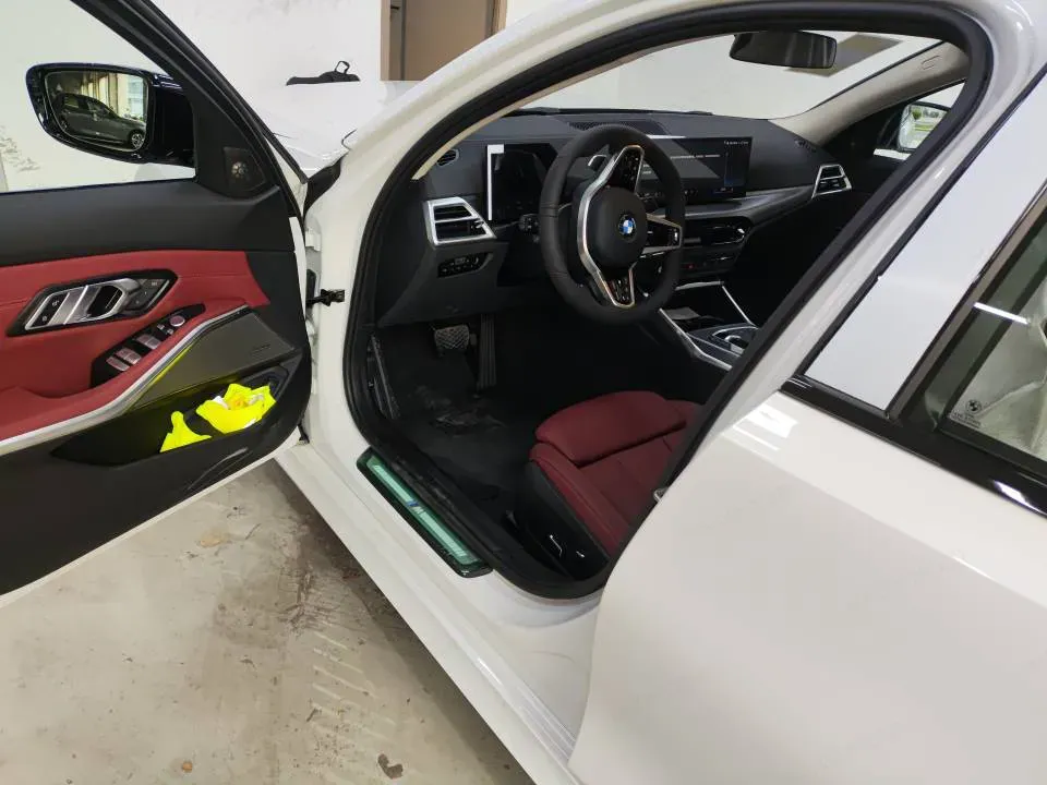 2025 BMW 3 Series 2.0T 245HP L4 8AT,autocango,china used car exporter,china ev exporter,chinese used car exporter,chinese used ev exporter