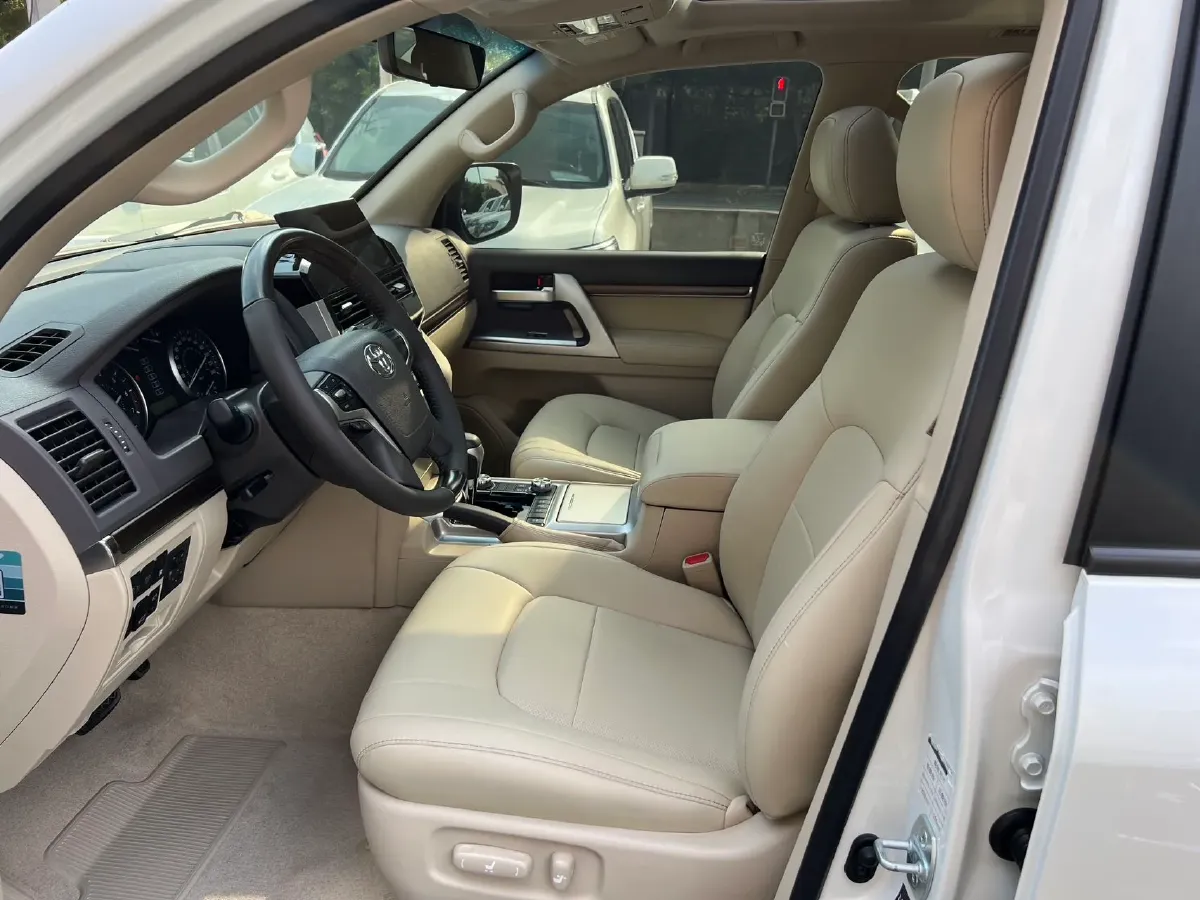 2019 Chevrolet Trax 1.0T 125HP L3 6AT,autocango,china used car exporter,china ev exporter,chinese used car exporter,chinese used ev exporter