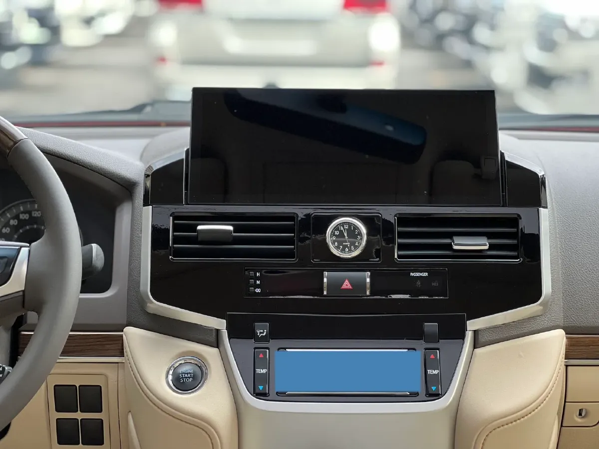 2019 Chevrolet Trax 1.0T 125HP L3 6AT,autocango,china used car exporter,china ev exporter,chinese used car exporter,chinese used ev exporter