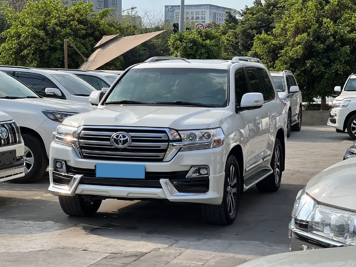 2019 Chevrolet Trax 1.0T 125HP L3 6AT,autocango,china used car exporter,china ev exporter,chinese used car exporter,chinese used ev exporter