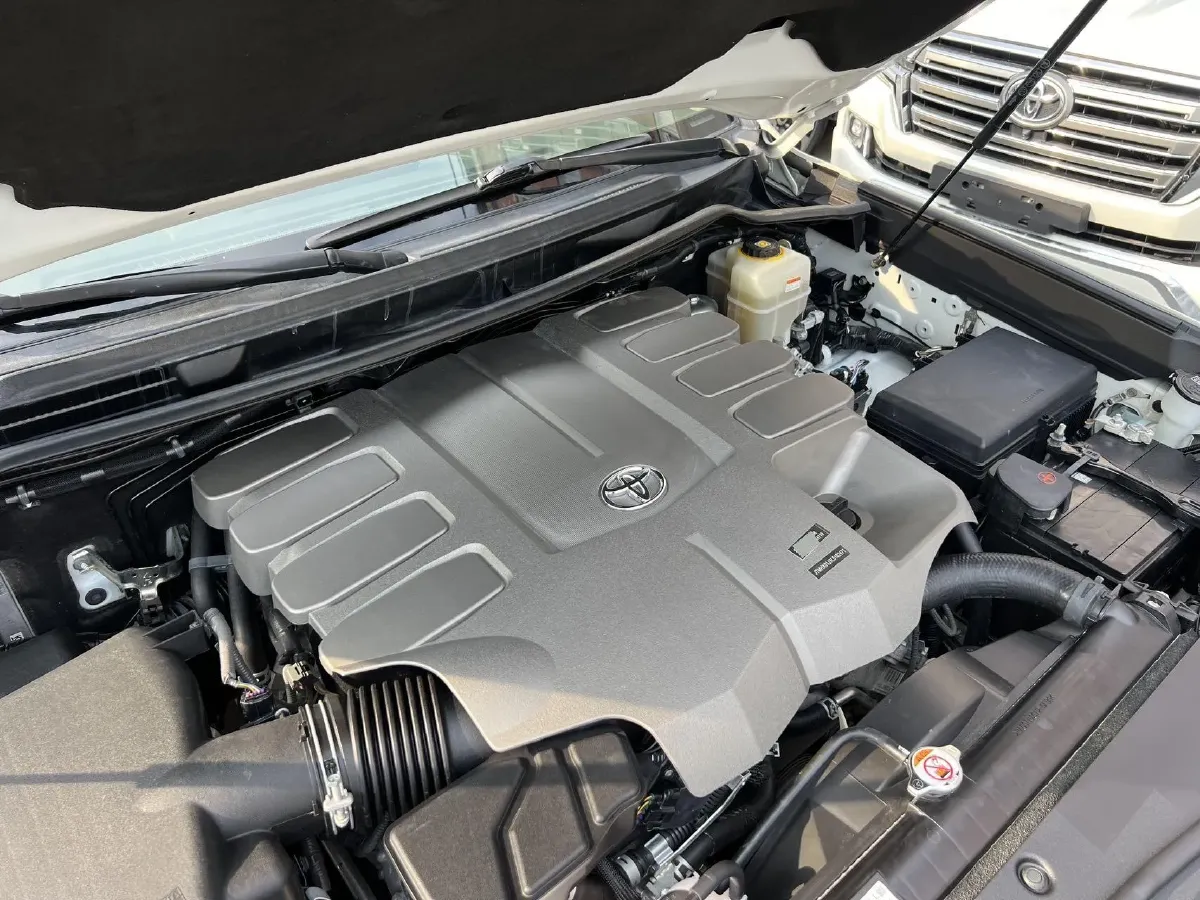 2019 Chevrolet Trax 1.0T 125HP L3 6AT,autocango,china used car exporter,china ev exporter,chinese used car exporter,chinese used ev exporter