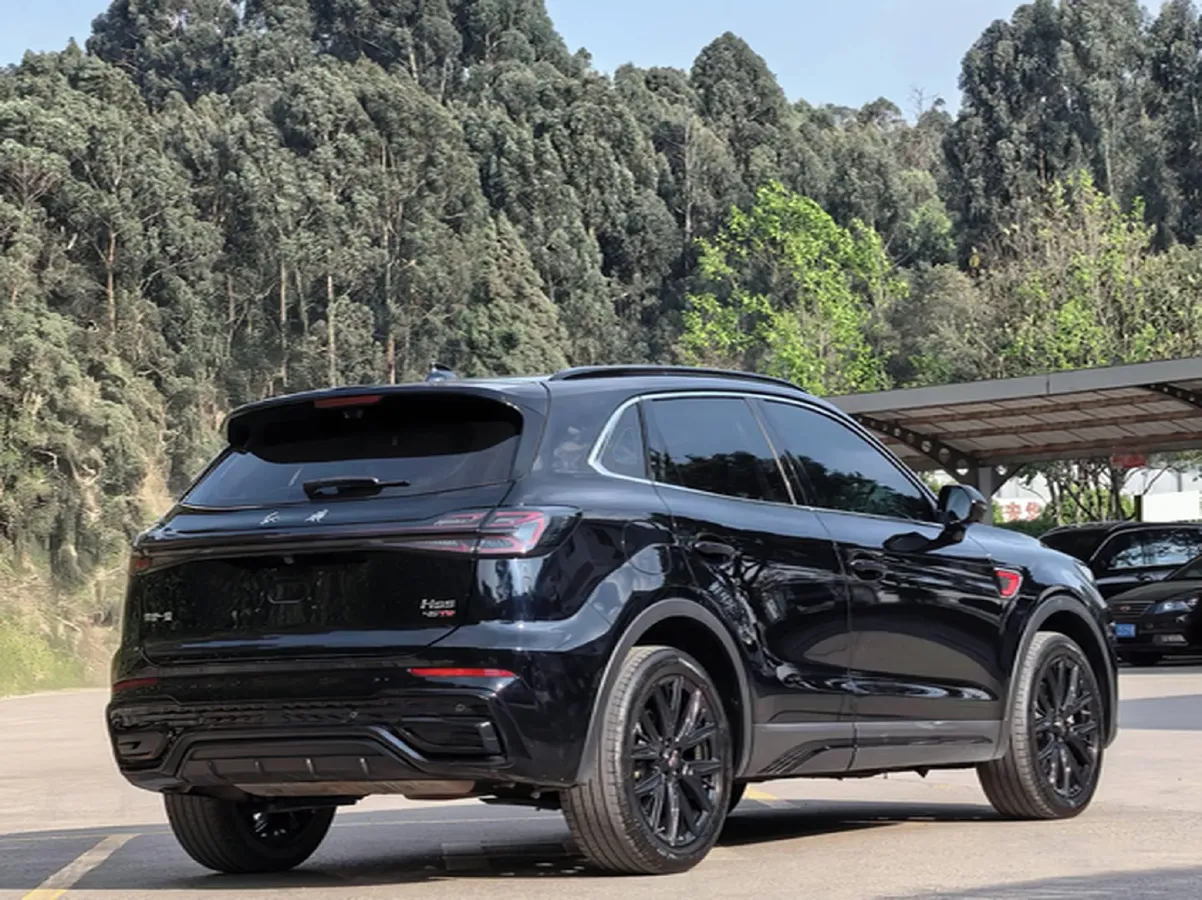 2025 HongQi HS5 2.0T 252HP L4 8AT,autocango,china used car exporter,china ev exporter,chinese used car exporter,chinese used ev exporter