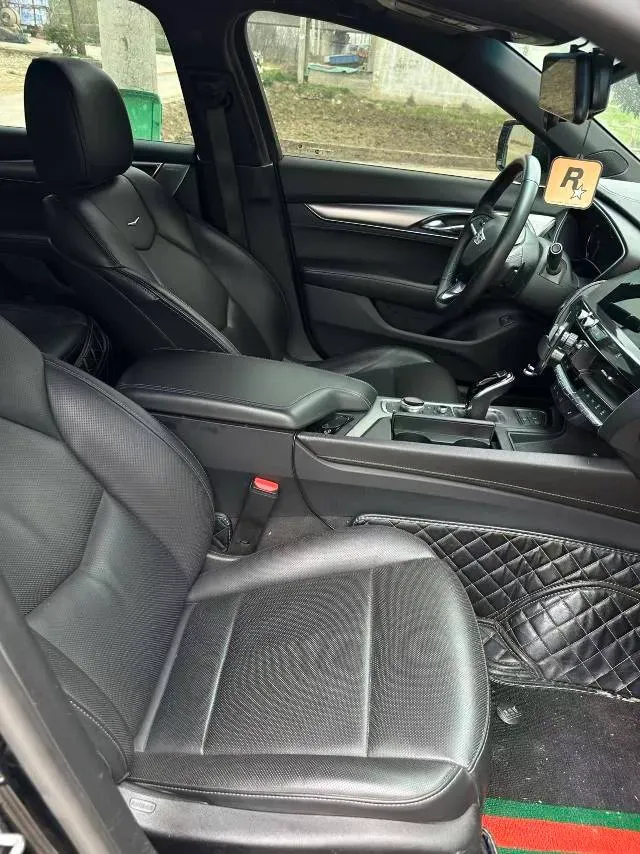 2021 Cadillac CT5 2.0T 237HP L4 10AT,autocango,china used car exporter,china ev exporter,chinese used car exporter,chinese used ev exporter