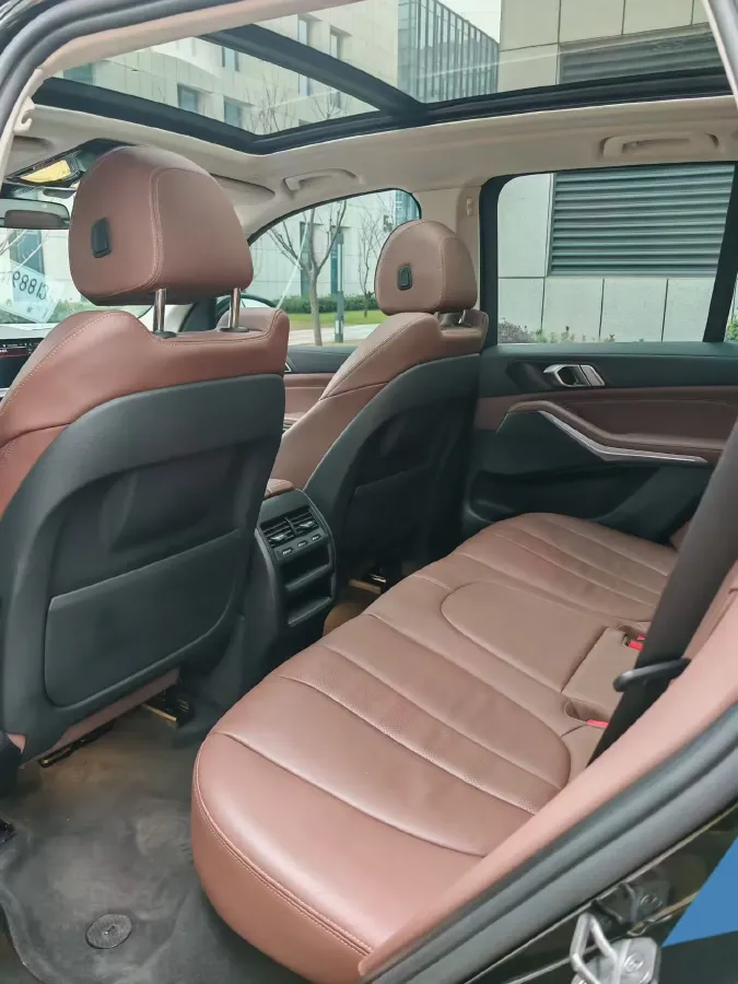 2021 BMW X5 3.0T 340HP L6 8AT,autocango,china used car exporter,china ev exporter,chinese used car exporter,chinese used ev exporter