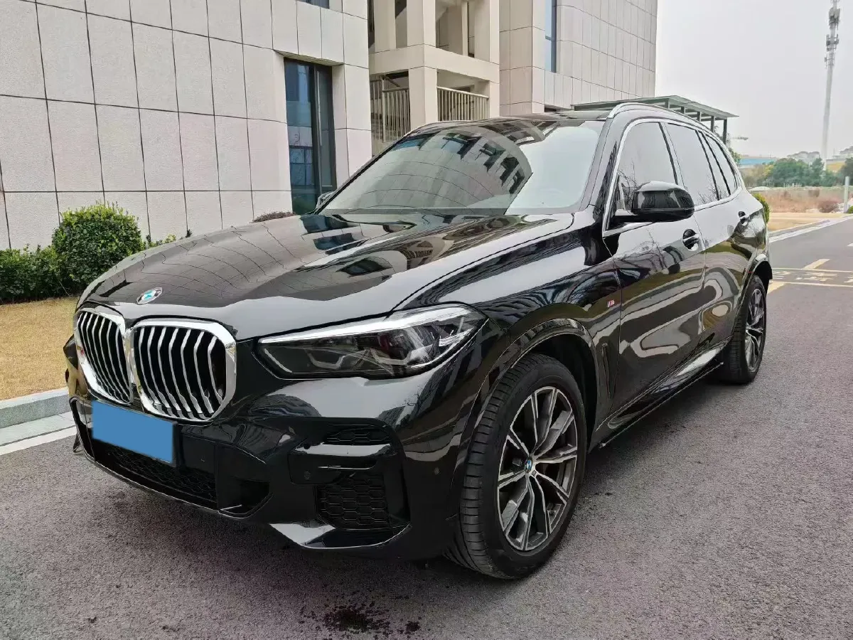 2021 BMW X5 3.0T 340HP L6 8AT,autocango,china used car exporter,china ev exporter,chinese used car exporter,chinese used ev exporter