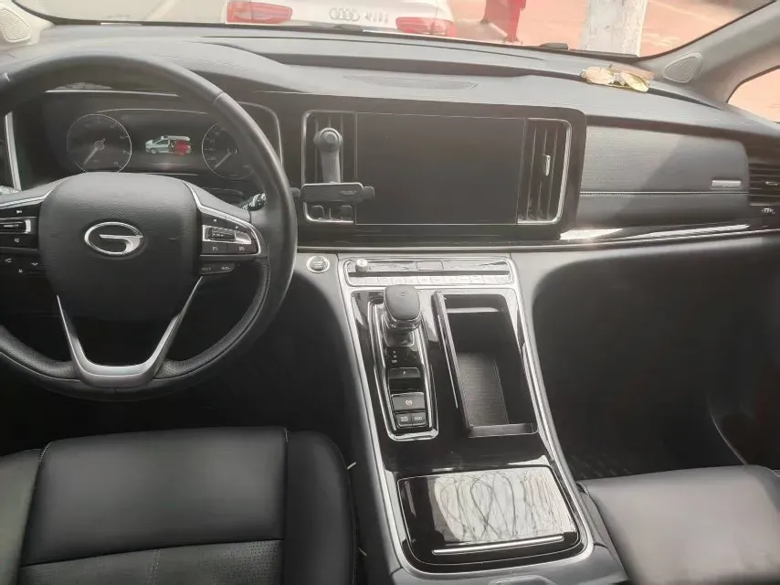 2024 GAC Trumpchi M8 2.0T 252HP L4 8AT,autocango,china used car exporter,china ev exporter,chinese used car exporter,chinese used ev exporter