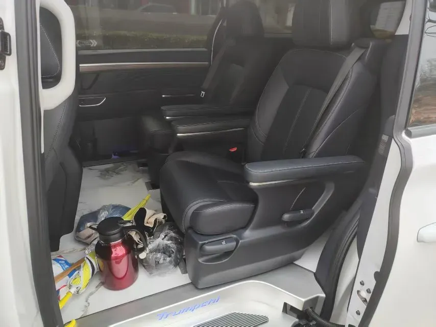 2024 GAC Trumpchi M8 2.0T 252HP L4 8AT,autocango,china used car exporter,china ev exporter,chinese used car exporter,chinese used ev exporter