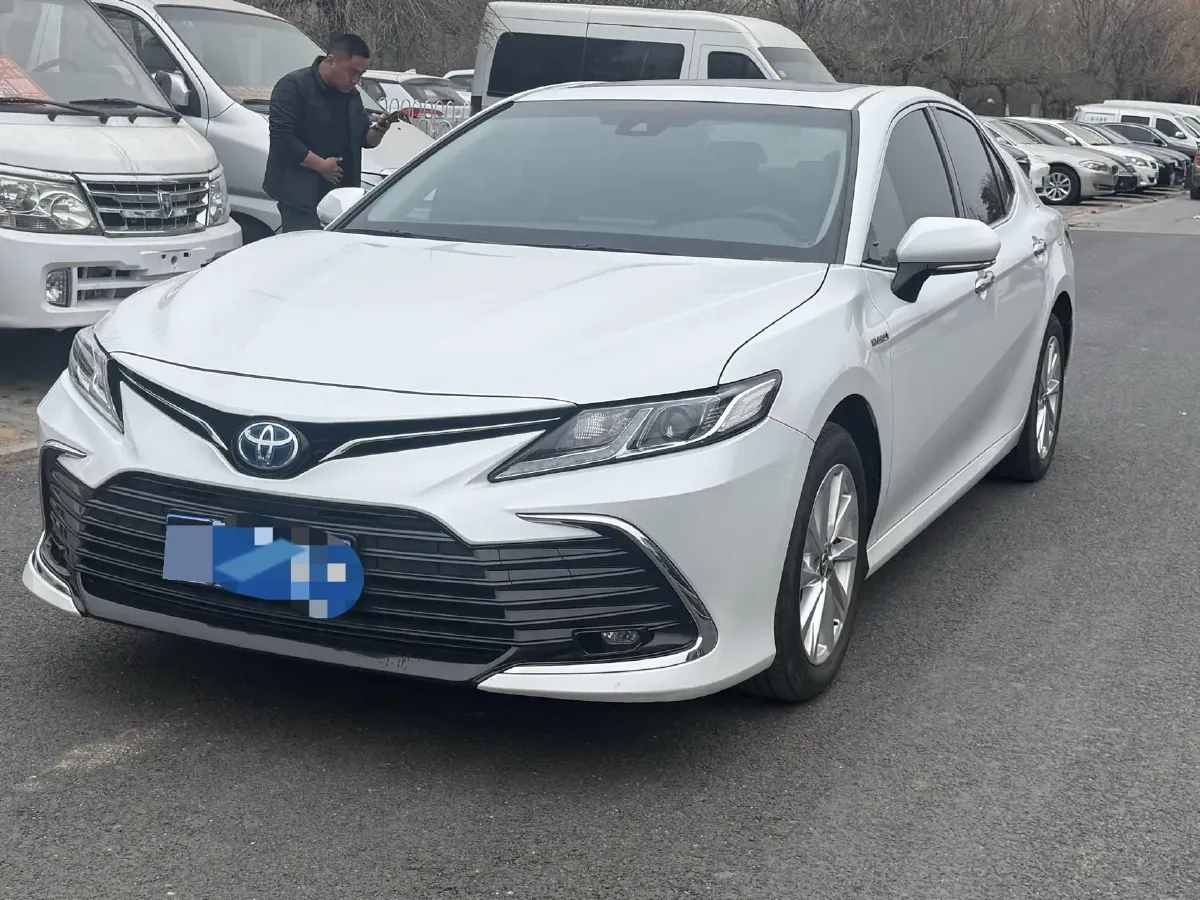 2023 Toyota Camry 2.5L 178HP L4 E-CVT Hybrid,autocango,china used car exporter,china ev exporter,chinese used car exporter,chinese used ev exporter