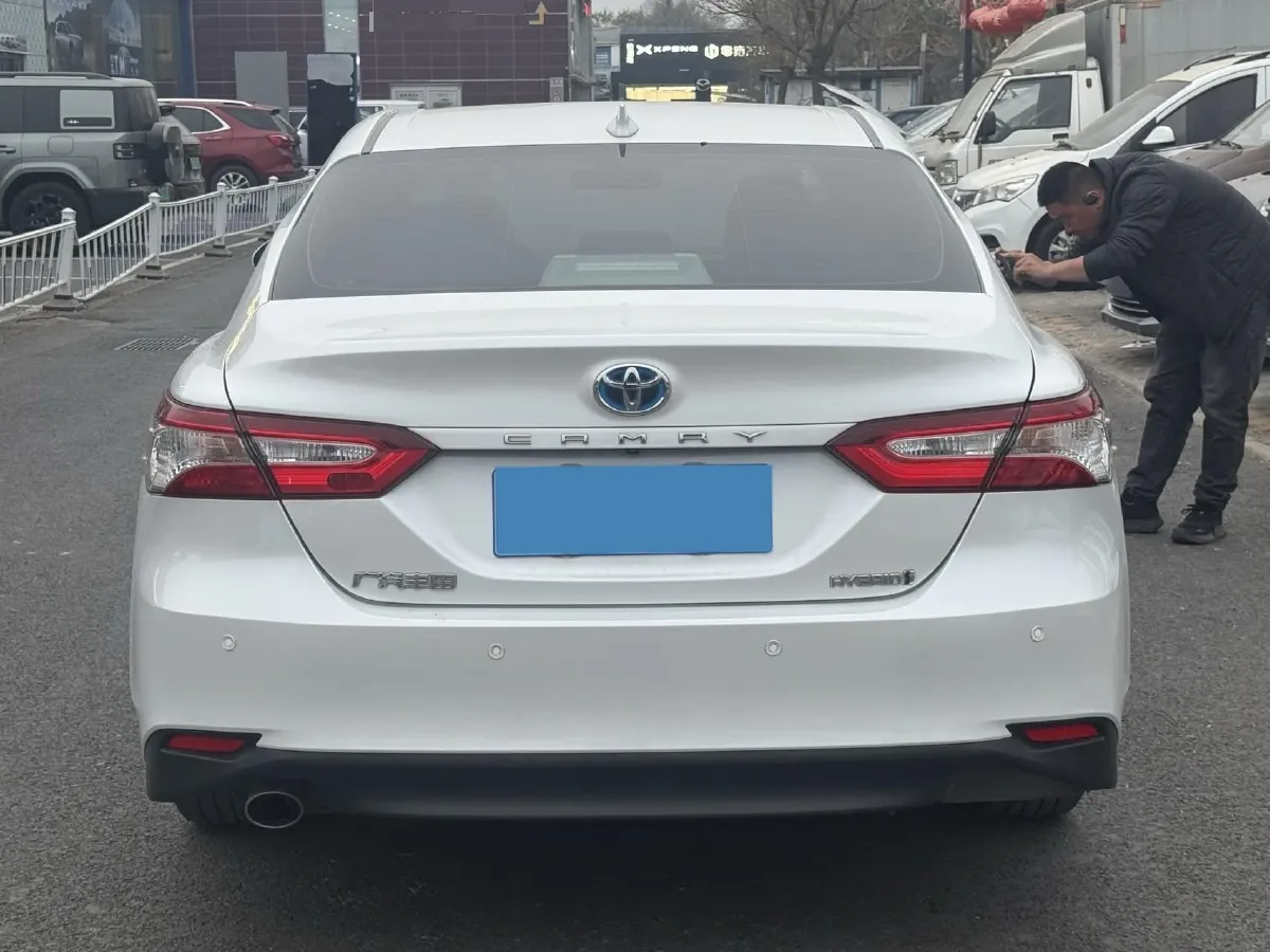2023 Toyota Camry 2.5L 178HP L4 E-CVT Hybrid,autocango,china used car exporter,china ev exporter,chinese used car exporter,chinese used ev exporter