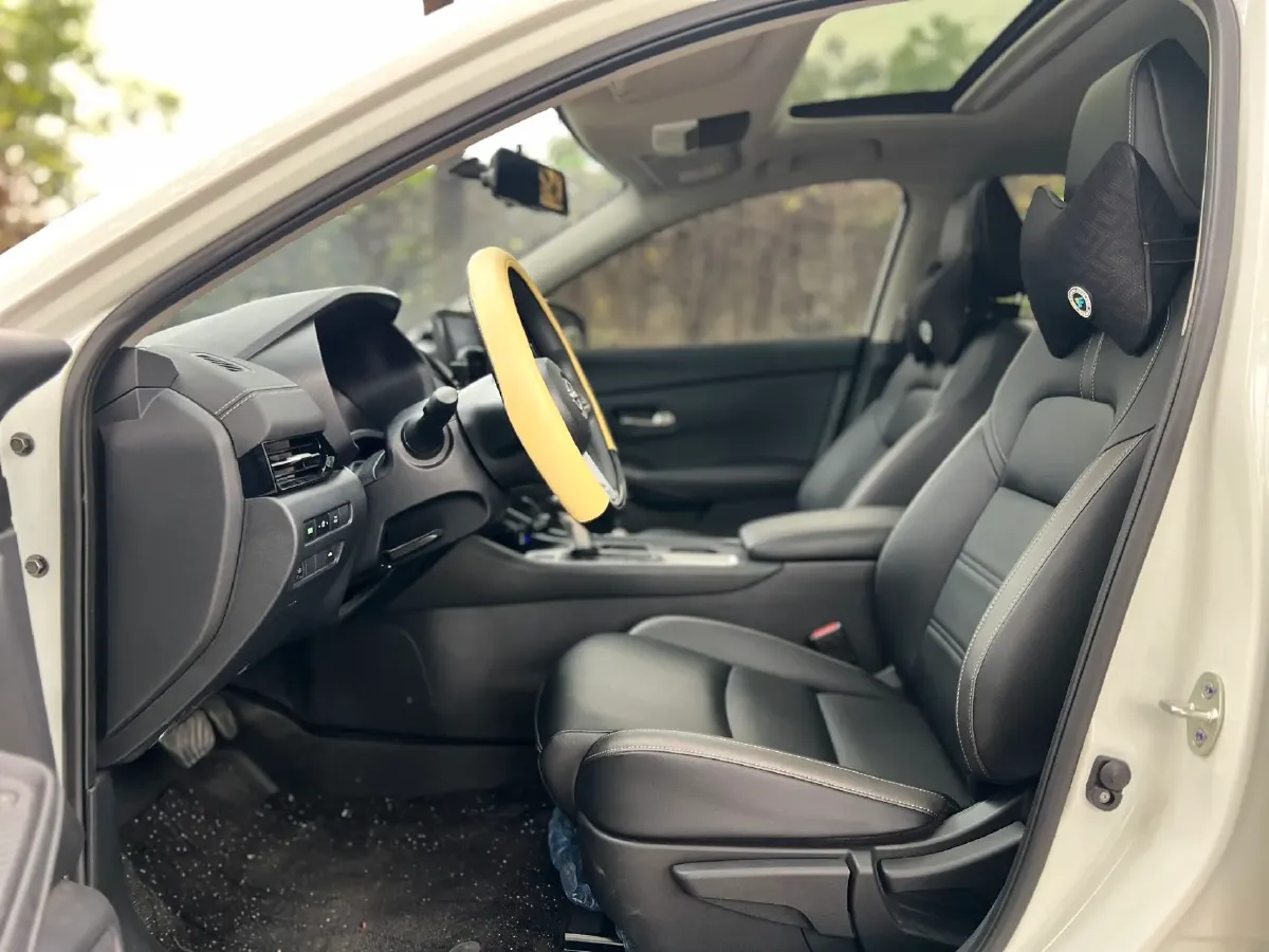 2025 Nissan Sylphy 1.6L 135HP L4 CVT,autocango,china used car exporter,china ev exporter,chinese used car exporter,chinese used ev exporter