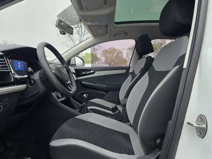 2023 Jetta VS7 1.4T 150HP L4 6AT,autocango,china used car exporter,china ev exporter,chinese used car exporter,chinese used ev exporter