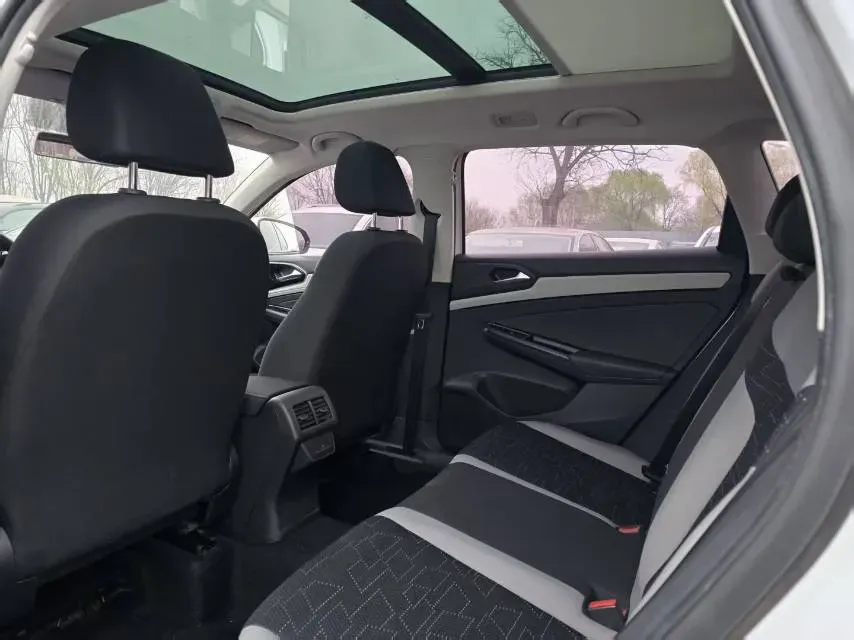 2023 Jetta VS7 1.4T 150HP L4 6AT,autocango,china used car exporter,china ev exporter,chinese used car exporter,chinese used ev exporter