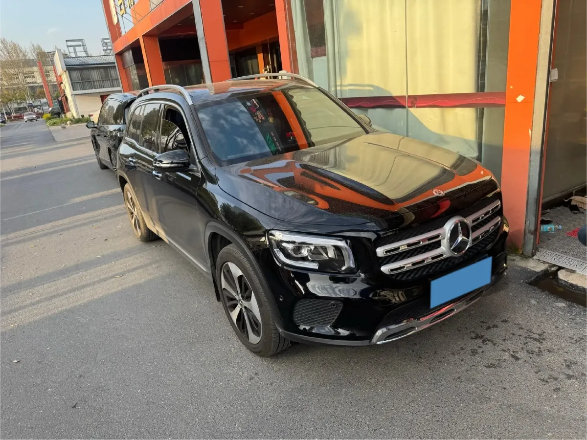 2021 Mercedes-Benz GLB Class 1.3T 163HP L4 7DCT,autocango,china used car exporter,china ev exporter,chinese used car exporter,chinese used ev exporter
