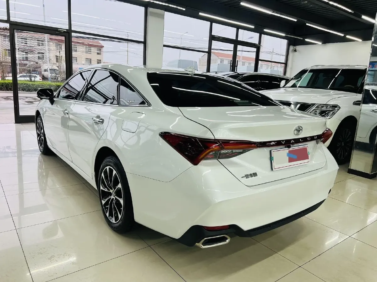 2022 Toyota Avalon 2.0L 178HP L4 CVT,autocango,china used car exporter,china ev exporter,chinese used car exporter,chinese used ev exporter