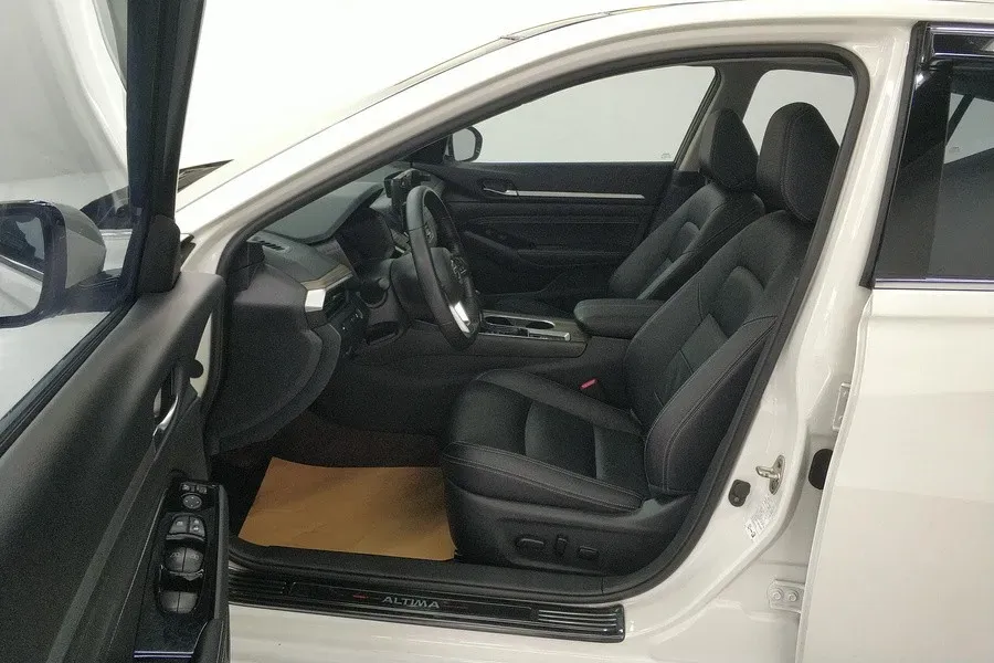 2021 Nissan Teana 2.0L 156HP L4 CVT,autocango,china used car exporter,china ev exporter,chinese used car exporter,chinese used ev exporter