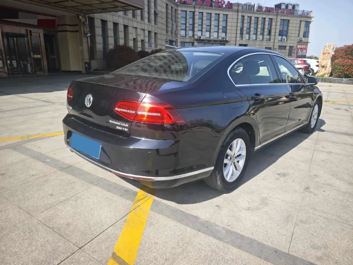 2018 Volkswagen Magotan 1.4T 150HP L4 7DCT,autocango,china used car exporter,china ev exporter,chinese used car exporter,chinese used ev exporter