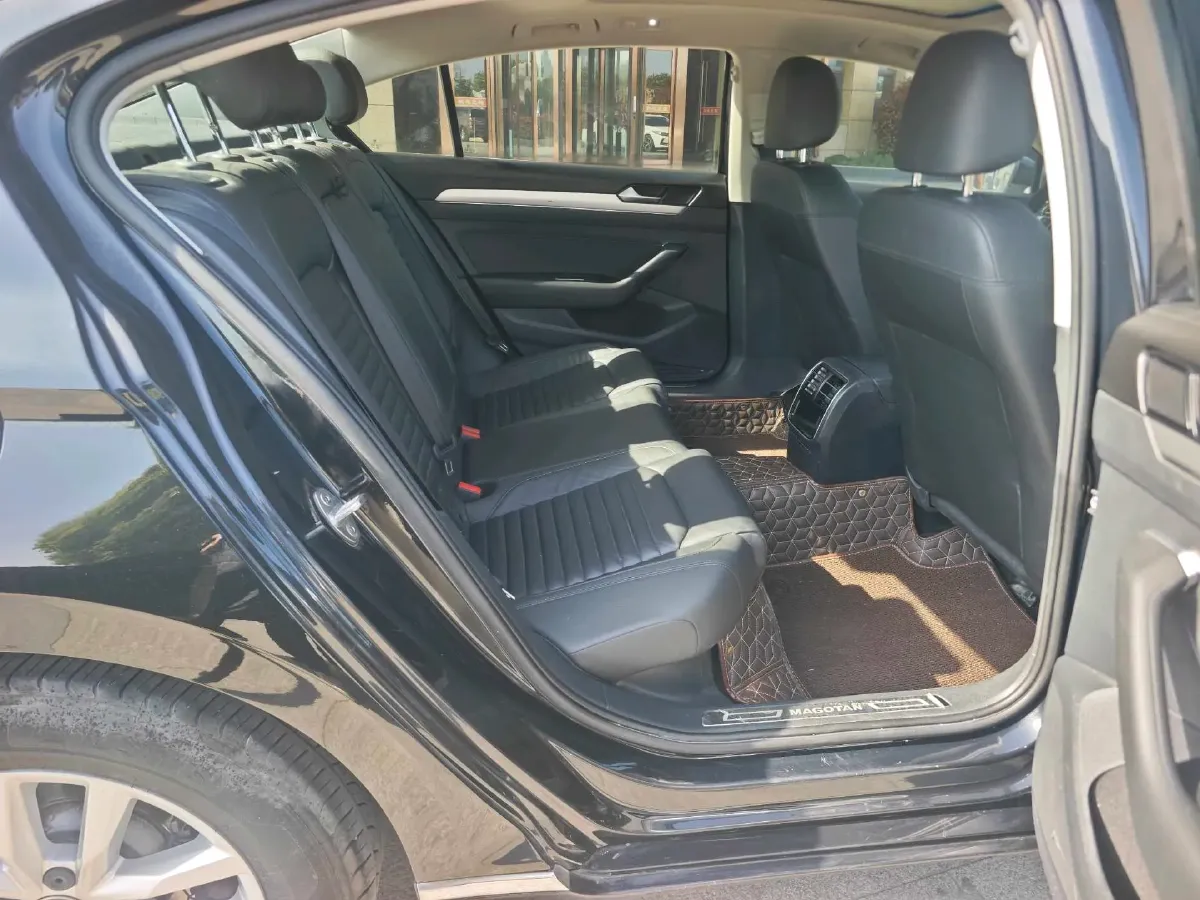 2018 Volkswagen Magotan 1.4T 150HP L4 7DCT,autocango,china used car exporter,china ev exporter,chinese used car exporter,chinese used ev exporter