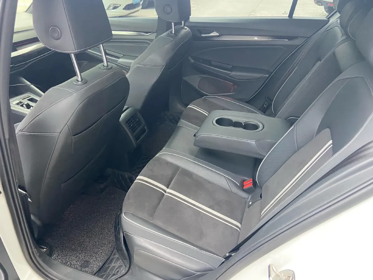 2021 Volkswagen Golf 1.4T 150HP L4 7DCT,autocango,china used car exporter,china ev exporter,chinese used car exporter,chinese used ev exporter