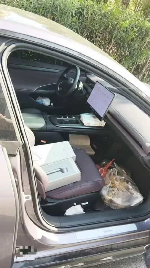 2024 MI SU7 BEV 73.6KWH,autocango,china used car exporter,china ev exporter,chinese used car exporter,chinese used ev exporter