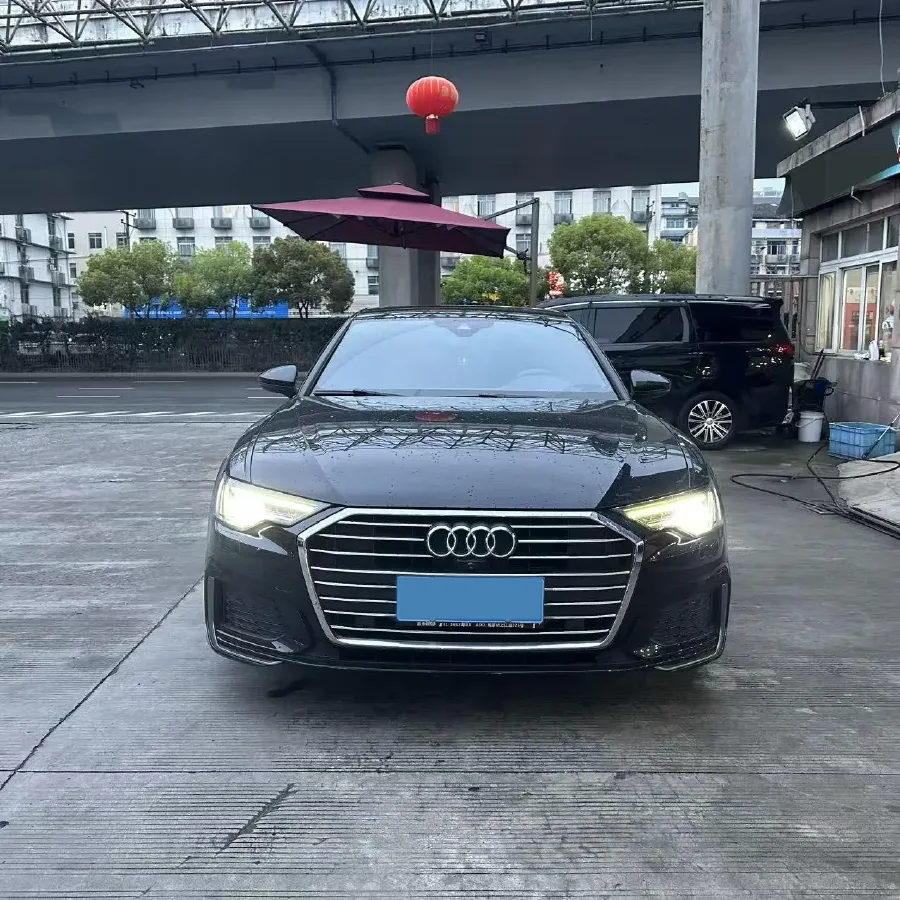 2021 Audi A6L 2.0T 224HP L4 7DCT,autocango,china used car exporter,china ev exporter,chinese used car exporter,chinese used ev exporter