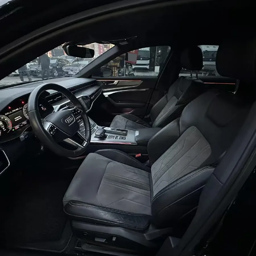 2021 Audi A6L 2.0T 224HP L4 7DCT,autocango,china used car exporter,china ev exporter,chinese used car exporter,chinese used ev exporter