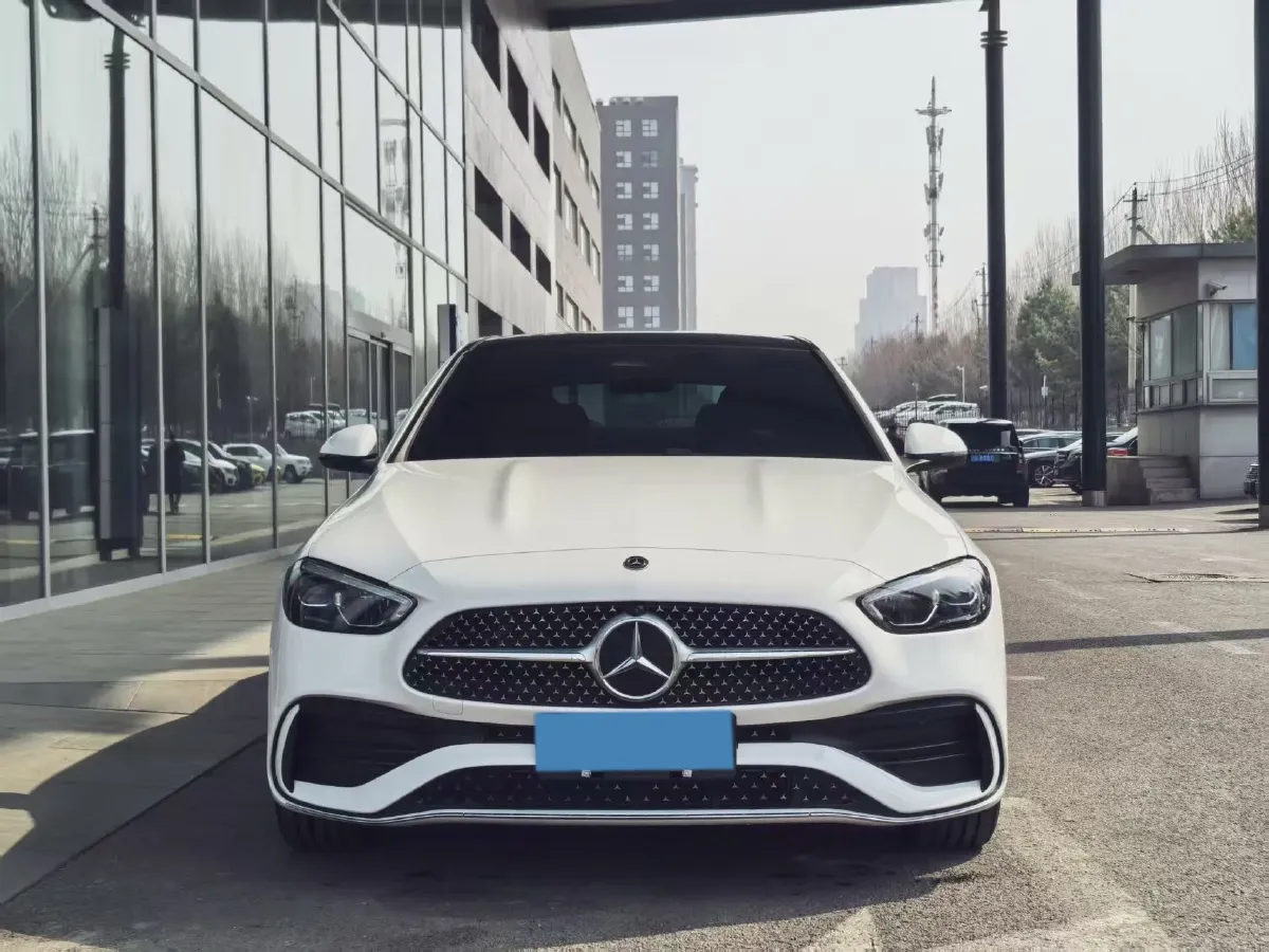 2025 Mercedes-Benz C Class 1.5T 204HP L4 9AT,autocango,china used car exporter,china ev exporter,chinese used car exporter,chinese used ev exporter