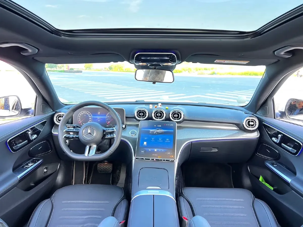 2025 Mercedes-Benz C Class 1.5T 204HP L4 9AT,autocango,china used car exporter,china ev exporter,chinese used car exporter,chinese used ev exporter