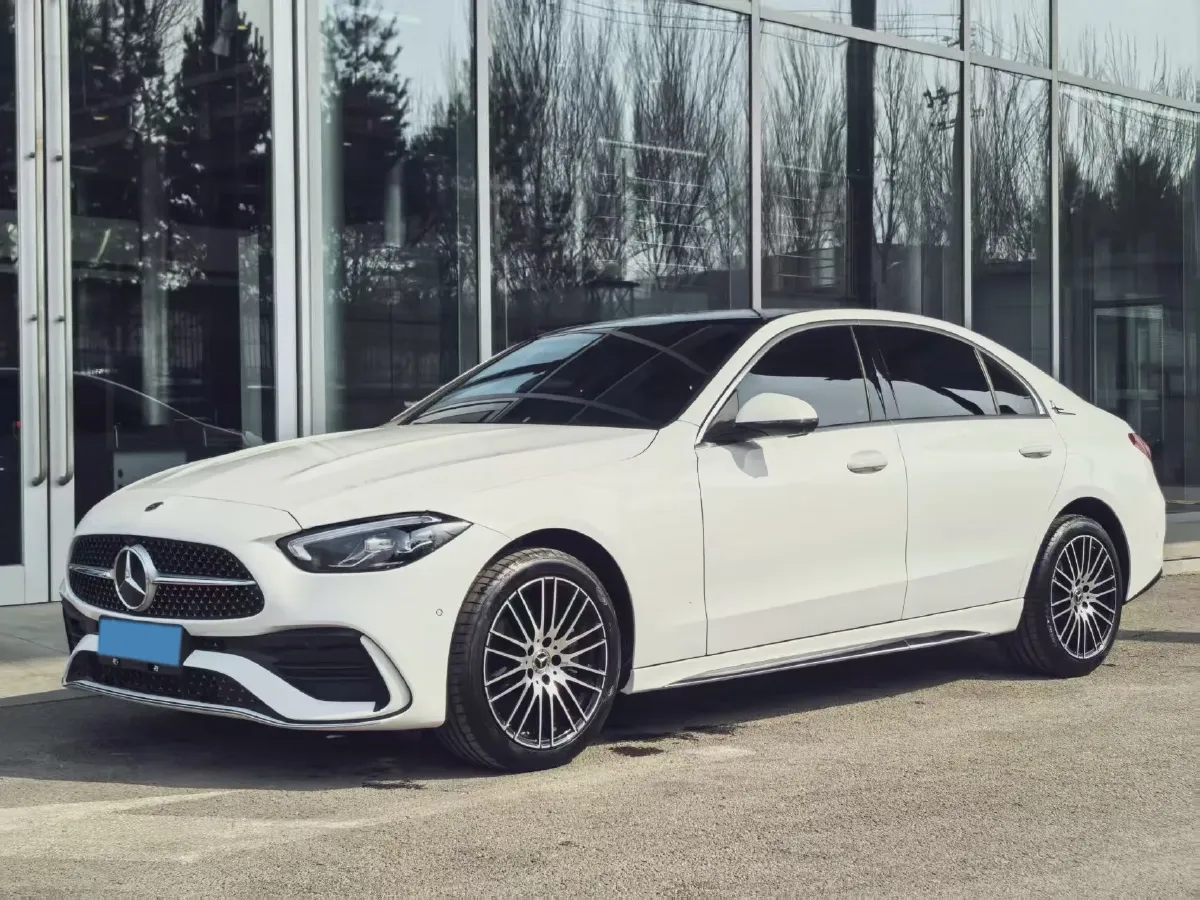 2025 Mercedes-Benz C Class 1.5T 204HP L4 9AT,autocango,china used car exporter,china ev exporter,chinese used car exporter,chinese used ev exporter