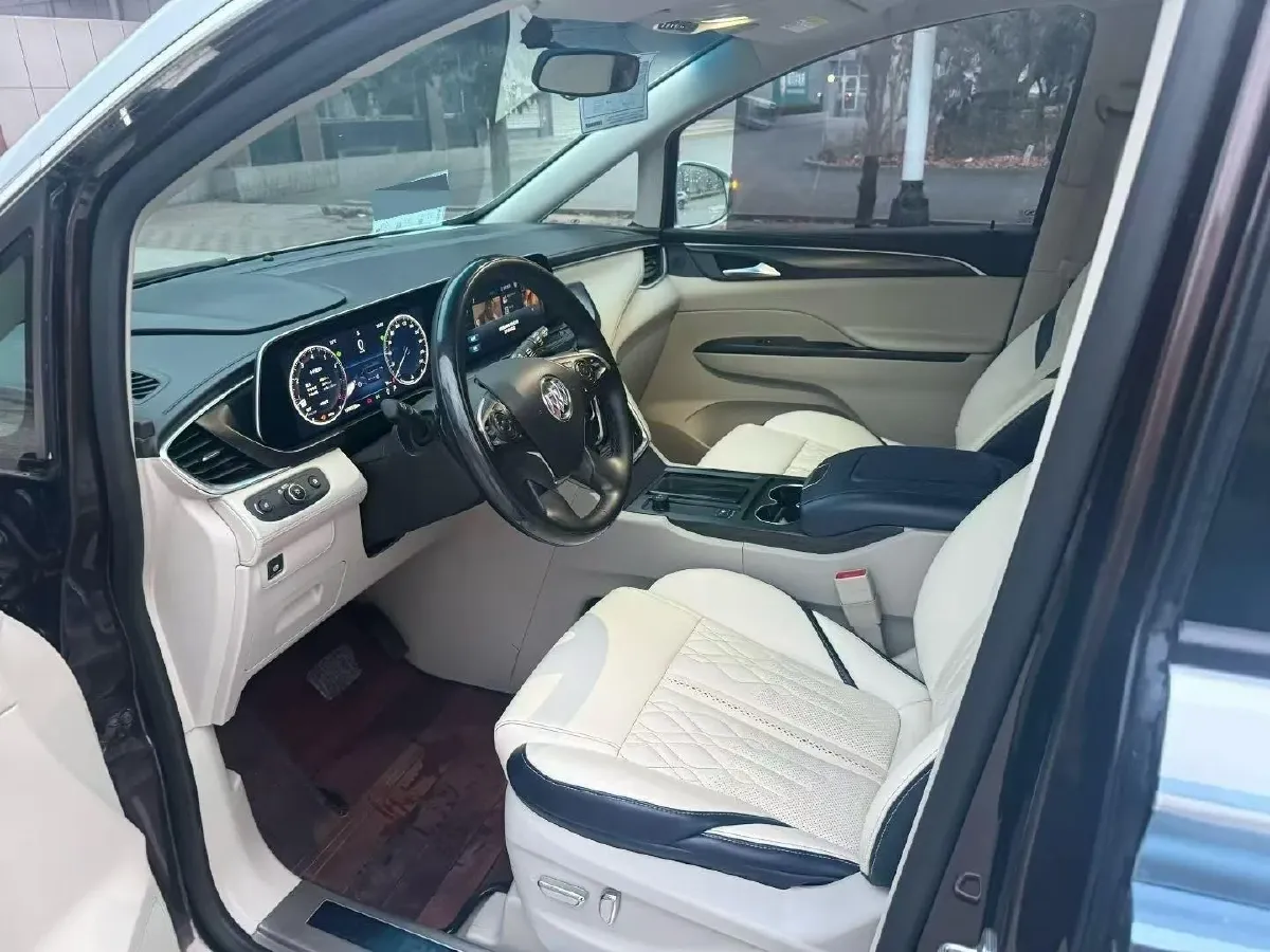 2021 Buick GL8 2.0T 237HP L4 9AT,autocango,china used car exporter,china ev exporter,chinese used car exporter,chinese used ev exporter