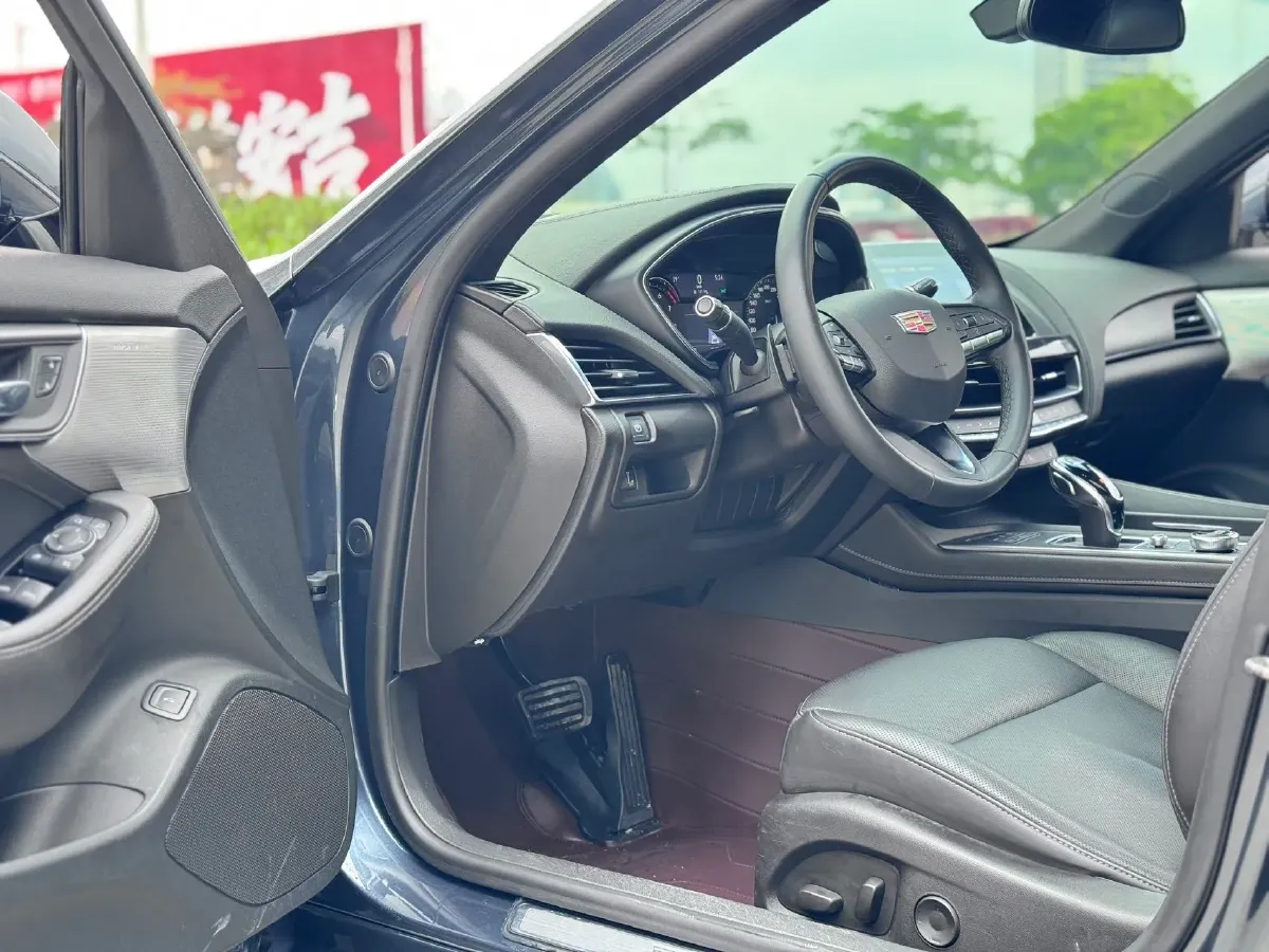 2021 Cadillac CT5 2.0T 237HP L4 10AT,autocango,china used car exporter,china ev exporter,chinese used car exporter,chinese used ev exporter