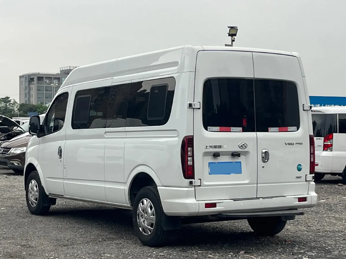 2023 MAXUS XinTu V80 2.0T 139HP L4 6MT,autocango,china used car exporter,china ev exporter,chinese used car exporter,chinese used ev exporter