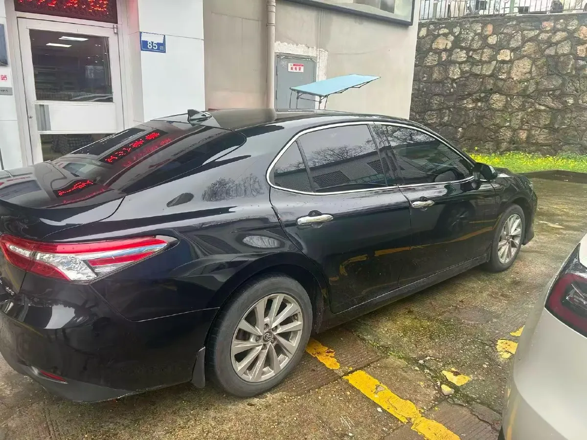 2021 Toyota Camry 2.0L 178HP L4 CVT,autocango,china used car exporter,china ev exporter,chinese used car exporter,chinese used ev exporter