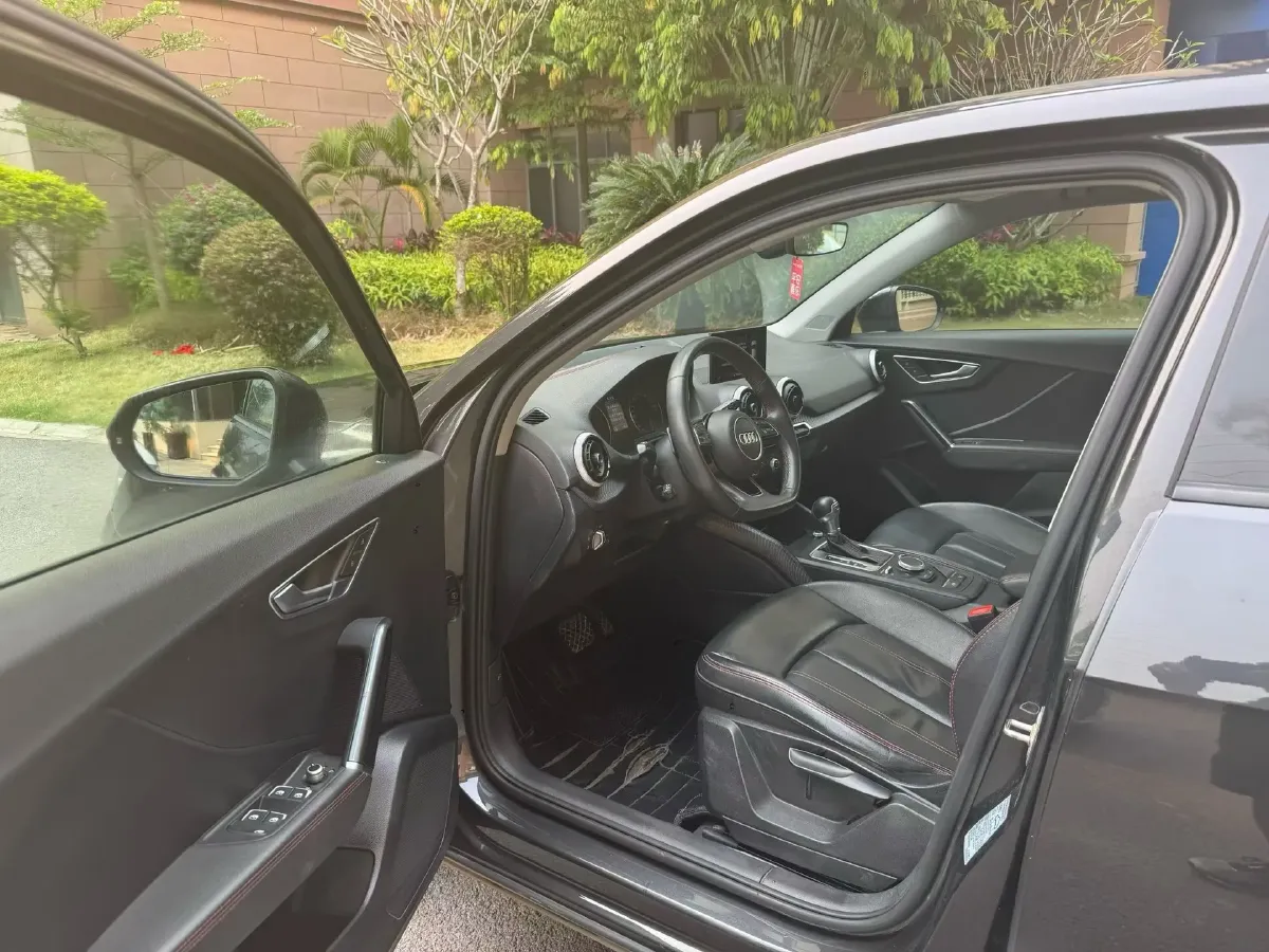 2022 Audi Q2L 1.4T 150HP L4 7DCT,autocango,china used car exporter,china ev exporter,chinese used car exporter,chinese used ev exporter
