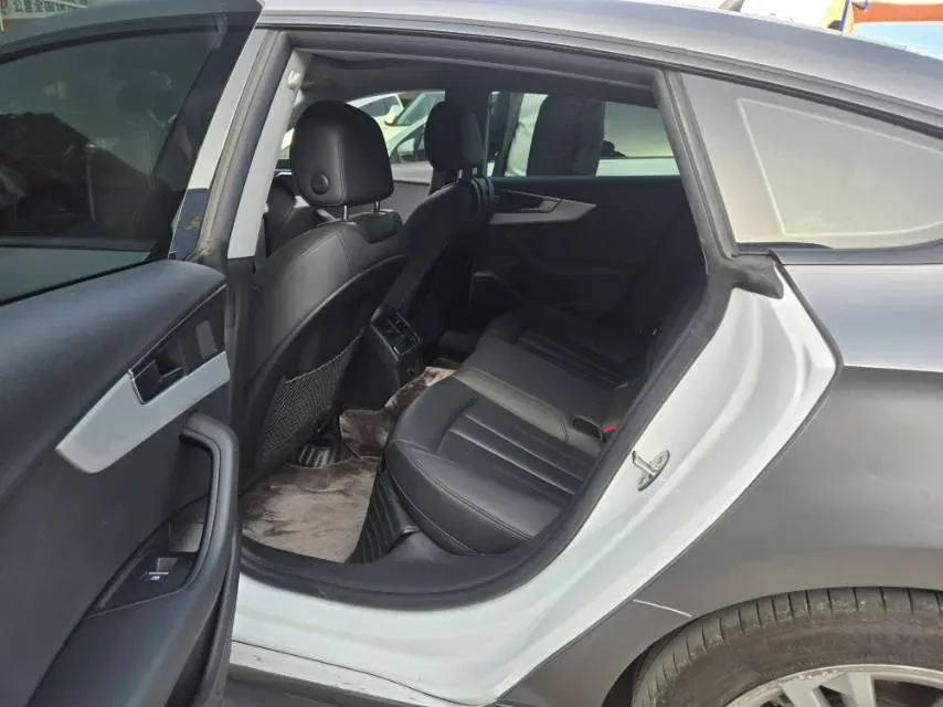 2019 Audi A5 2.0T 190HP L4 7DCT,autocango,china used car exporter,china ev exporter,chinese used car exporter,chinese used ev exporter