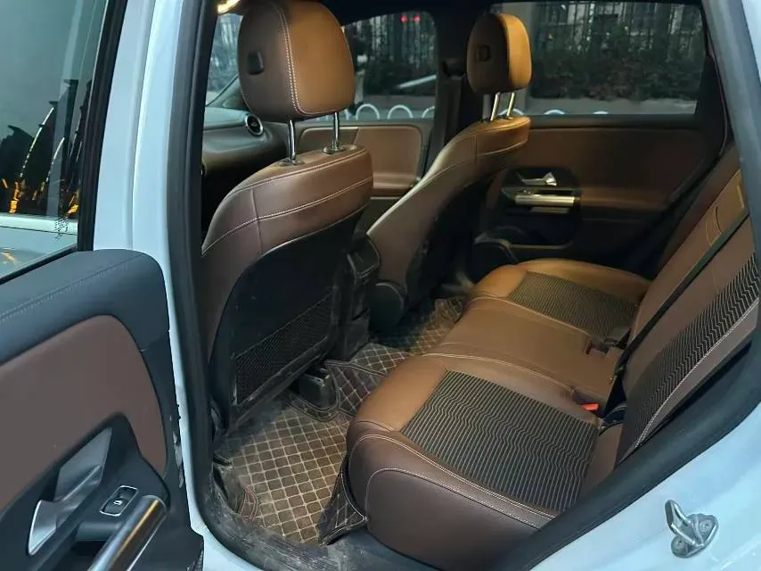 2020 Mercedes-Benz B Class 1.3T 136HP L4 7DCT,autocango,china used car exporter,china ev exporter,chinese used car exporter,chinese used ev exporter