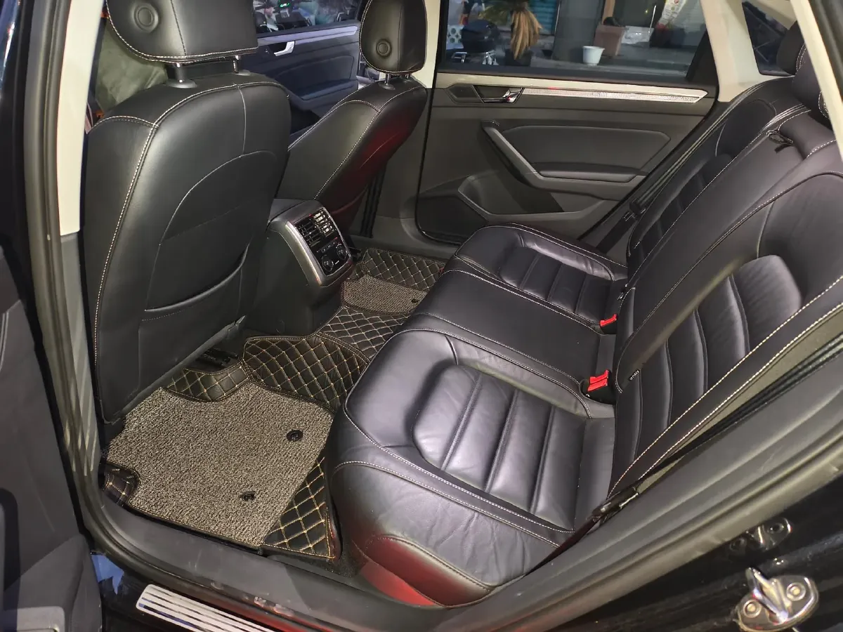 2017 Volkswagen Passat 1.8T 180HP L4 7DCT,autocango,china used car exporter,china ev exporter,chinese used car exporter,chinese used ev exporter